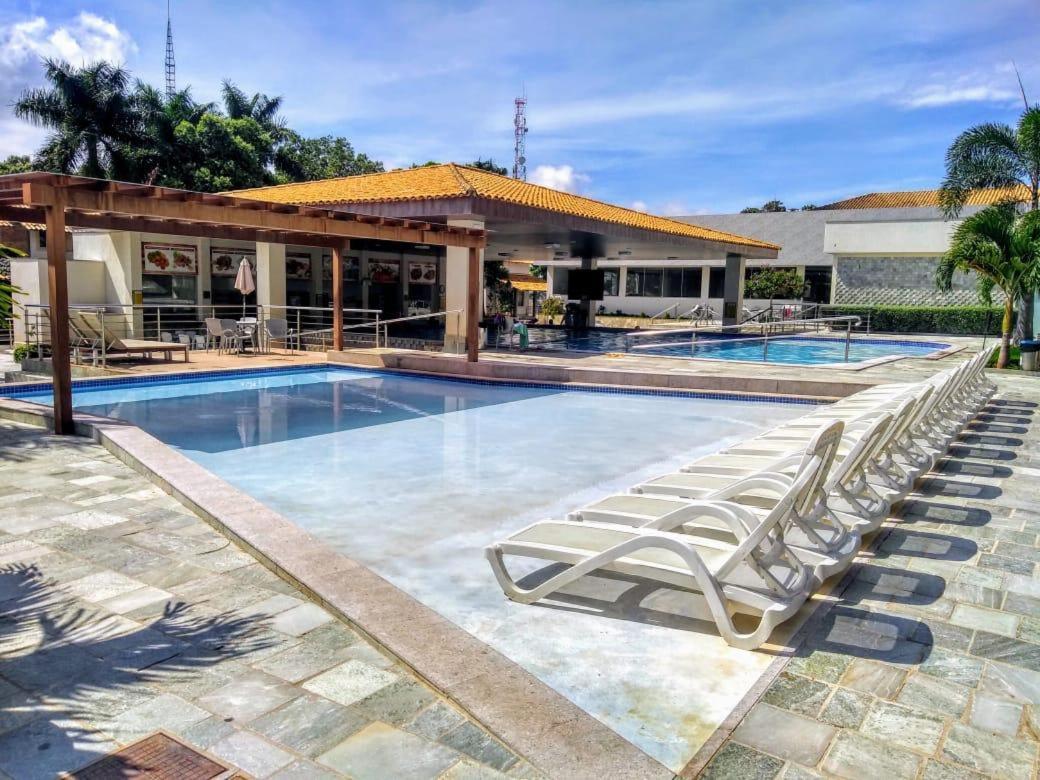 Flat Di Roma Resort Internacional Caldas Novas Exterior foto